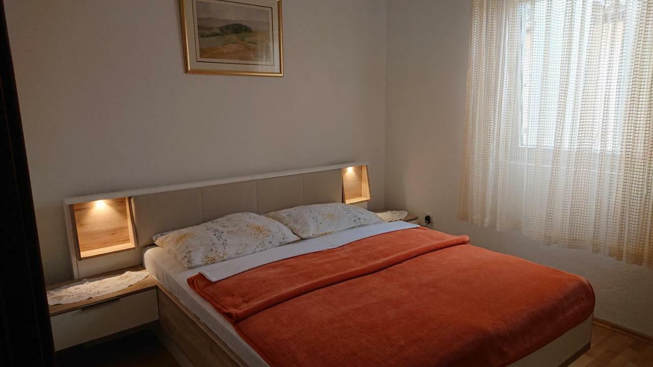 Ferienwohnung Apartman Ivanka Vir Exterior foto